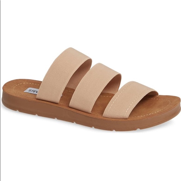 Steve Madden Shoes - NEW Steve Madden pascal blush flats